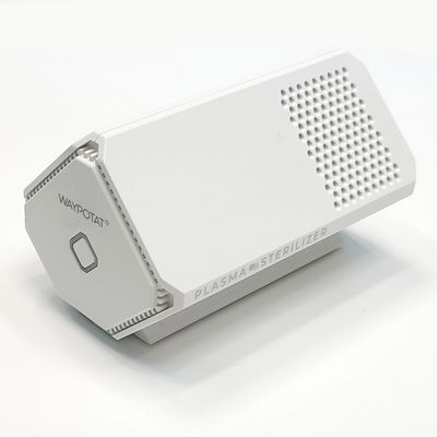 Purificateur d'air de voiture à plasma portable avec USB Retirer le gaz Stérilisation au plasma OEM ODM