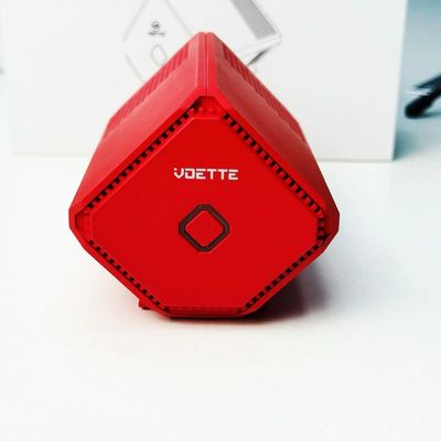 Capacité de la batterie 4800mAh Purificateur d'air frais pour voiture pour un air sain Seulement 27 Db ((A) Niveau sonore