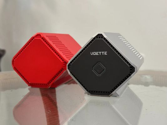 Purificateur d'air de voiture à batterie de 4800 mAh 13 heures de fonctionnement Couleurs personnalisables Idéal pour les petites et moyennes voitures