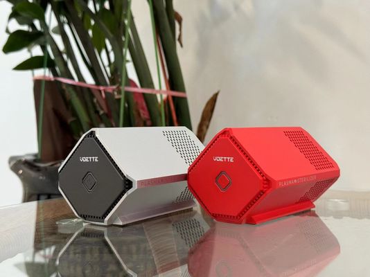 Petit purificateur d'air d'espace de 3 à 10 m2 avec batterie de 4800 mAh et faible niveau de bruit de 27 dB