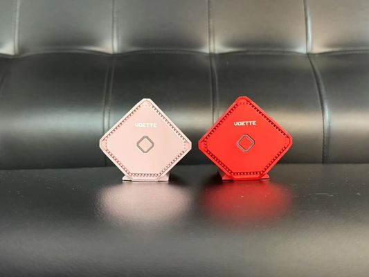 Purificateur d'air de voiture personnalisable noir 0,29 kg Poids net 5V Voltage 3 W Puissance pour une surface d'application de 3 à 10 m2